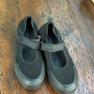 Free People Black shoes